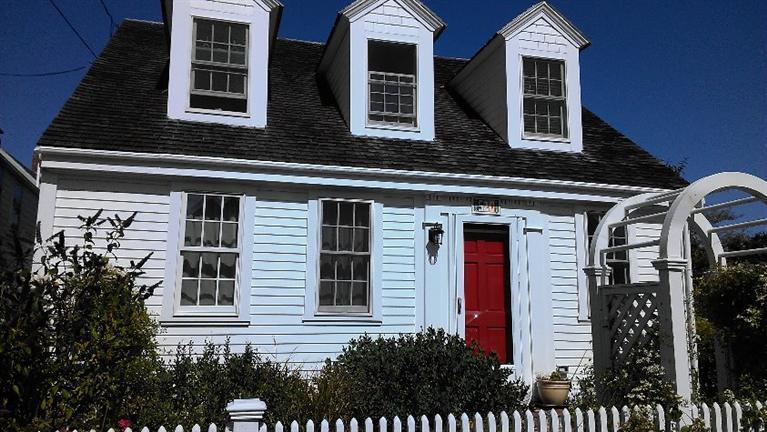 520 Commercial Street MA 02657