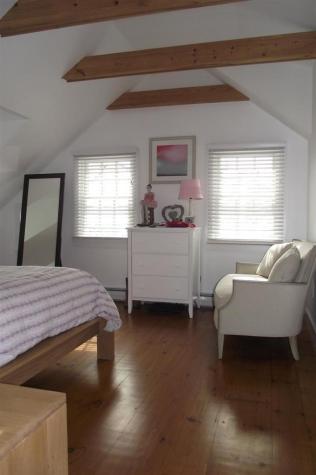 520 Commercial Street MA 02657