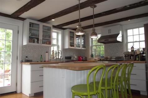 520 Commercial Street MA 02657