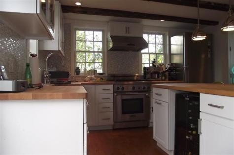 520 Commercial Street MA 02657