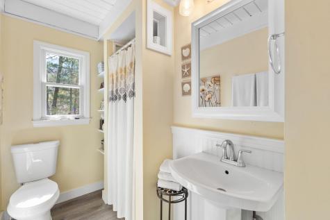 11 White Oak Trail Barnstable MA 02632