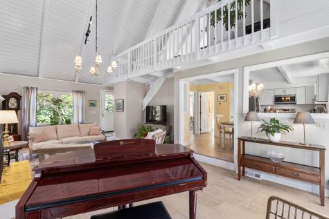 11 White Oak Trail Barnstable MA 02632