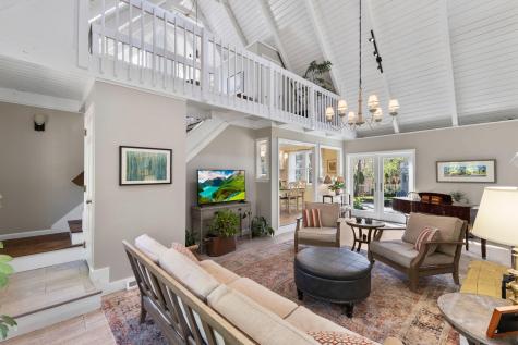 11 White Oak Trail Barnstable MA 02632