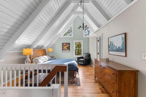 11 White Oak Trail Barnstable MA 02632