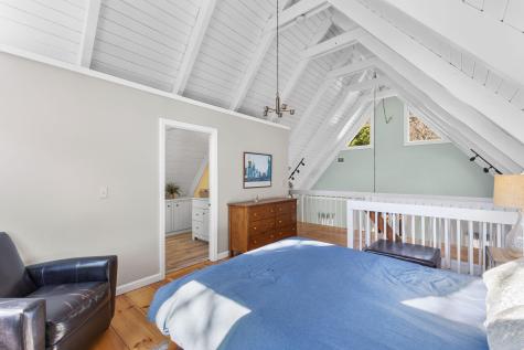 11 White Oak Trail Barnstable MA 02632