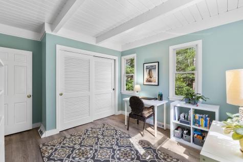 11 White Oak Trail Barnstable MA 02632