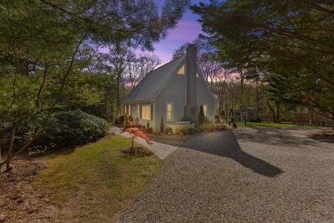 11 White Oak Trail Barnstable MA 02632