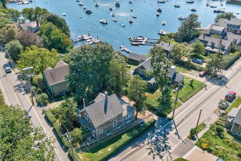 62 School Street Woods Hole MA 02543