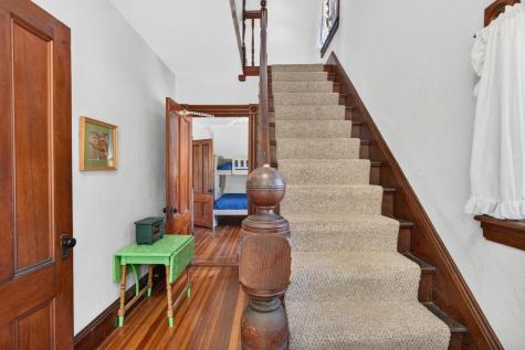 62 School Street Woods Hole MA 02543