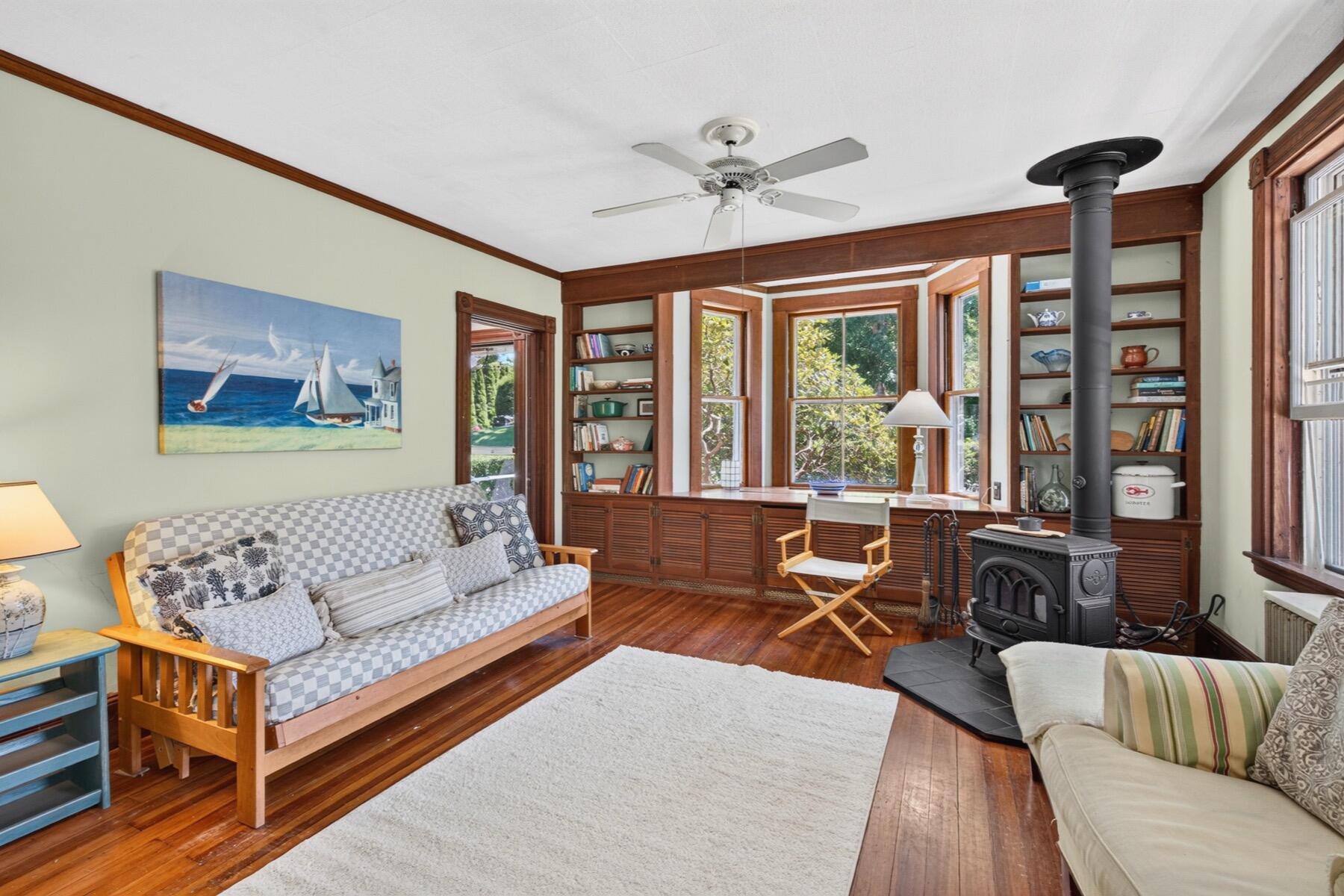 62 School Street Woods Hole MA 02543