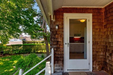 62 School Street Woods Hole MA 02543
