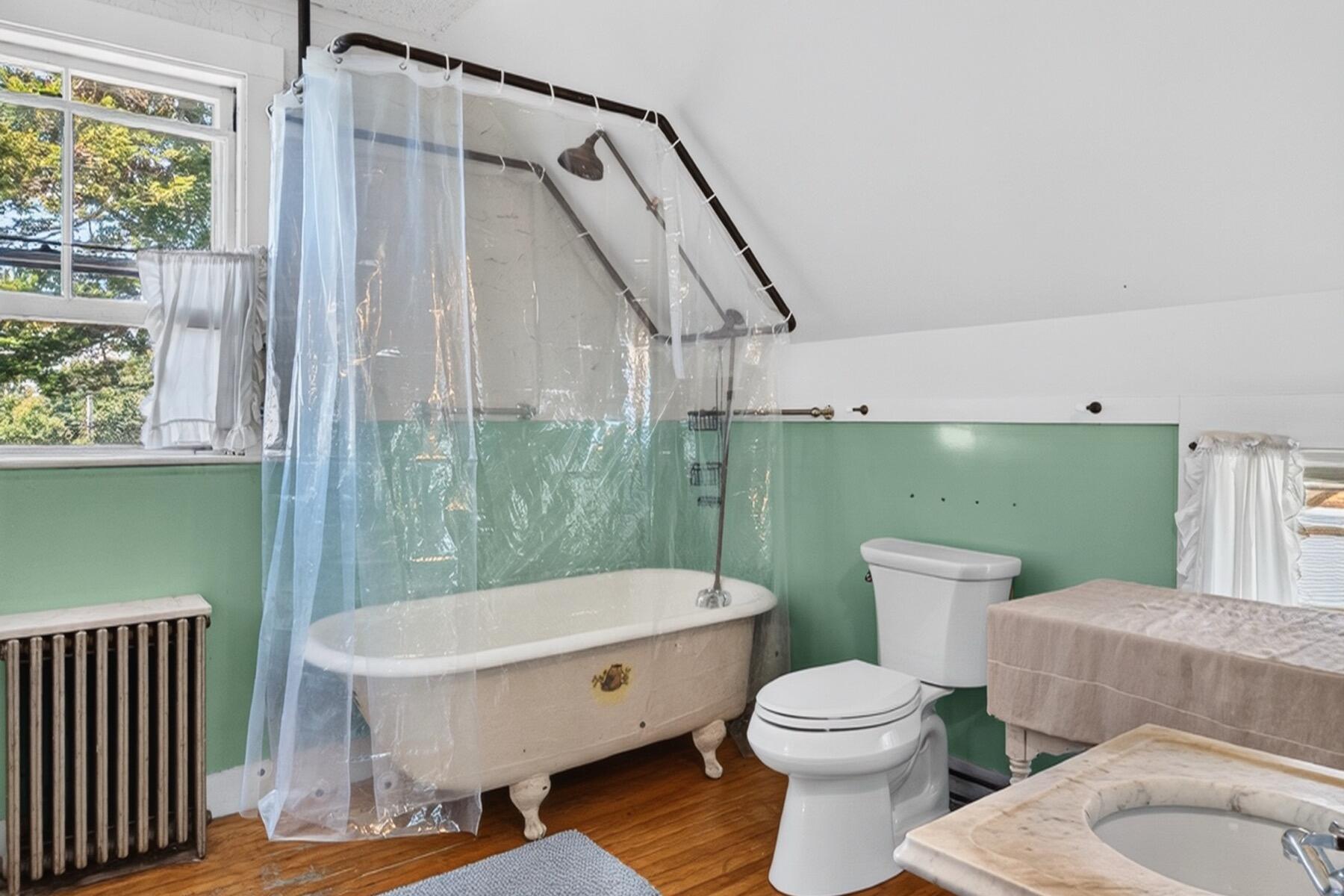 62 School Street Woods Hole MA 02543