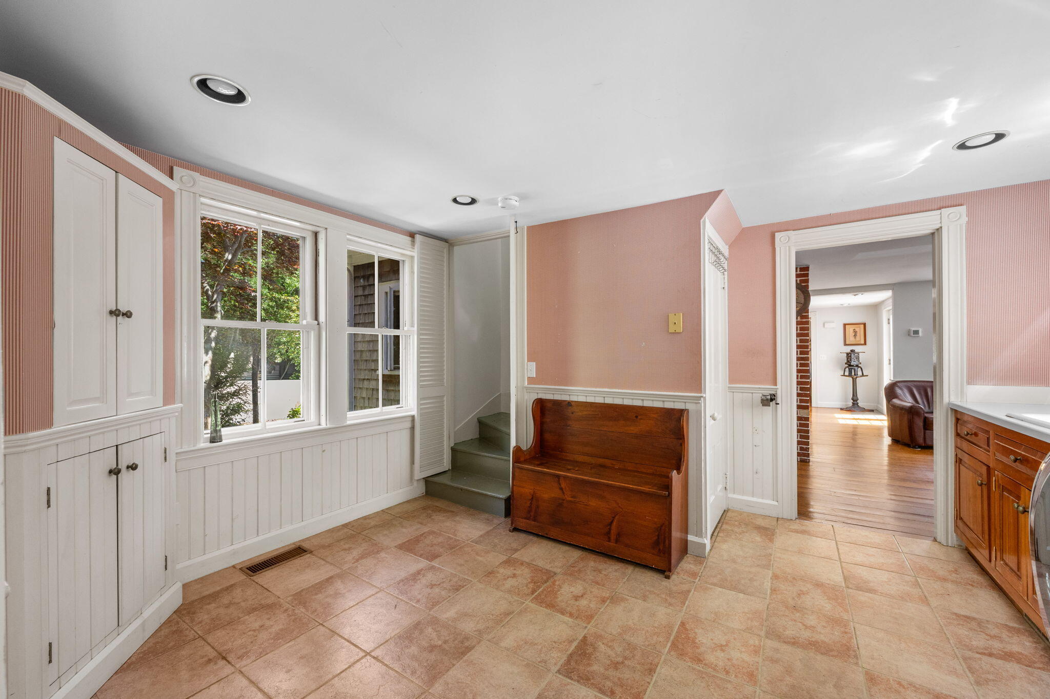 18 Old County Road Sandwich MA 02563