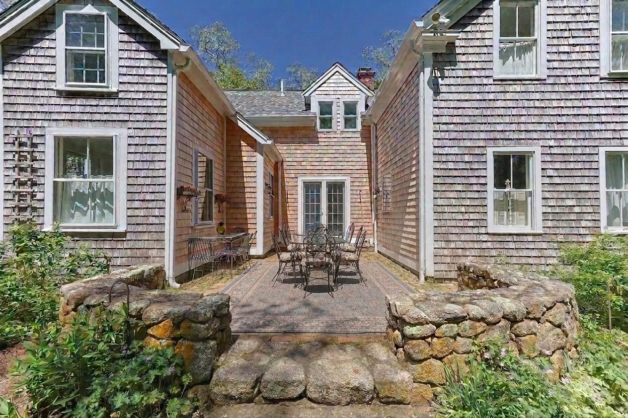 18 Old County Road Sandwich MA 02563