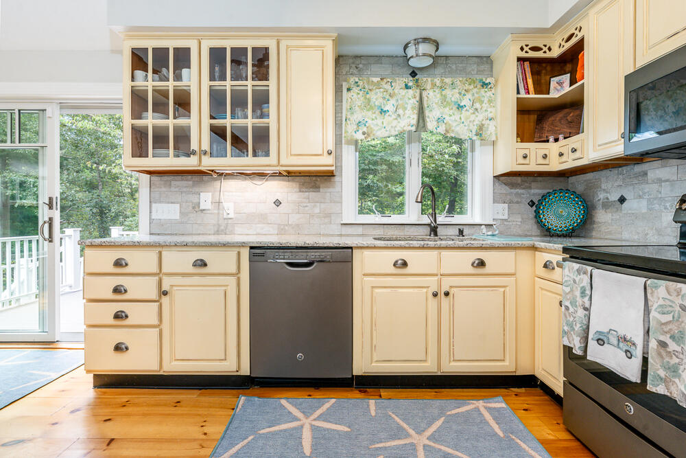 15 Trudy Circle Dennis MA 02660