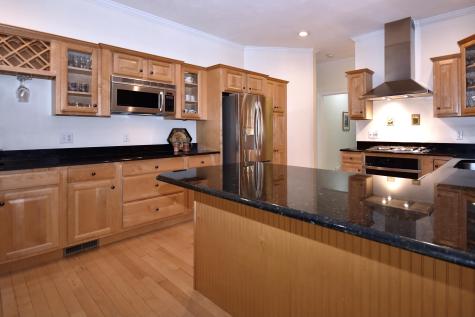 52 Bayden Path Plymouth MA 02360