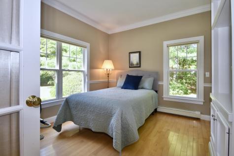 52 Bayden Path Plymouth MA 02360