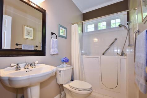 52 Bayden Path Plymouth MA 02360