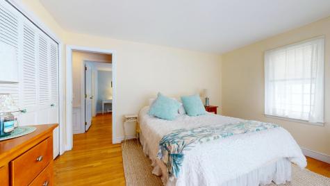 21 Brae Burn Lane Yarmouth MA 02664