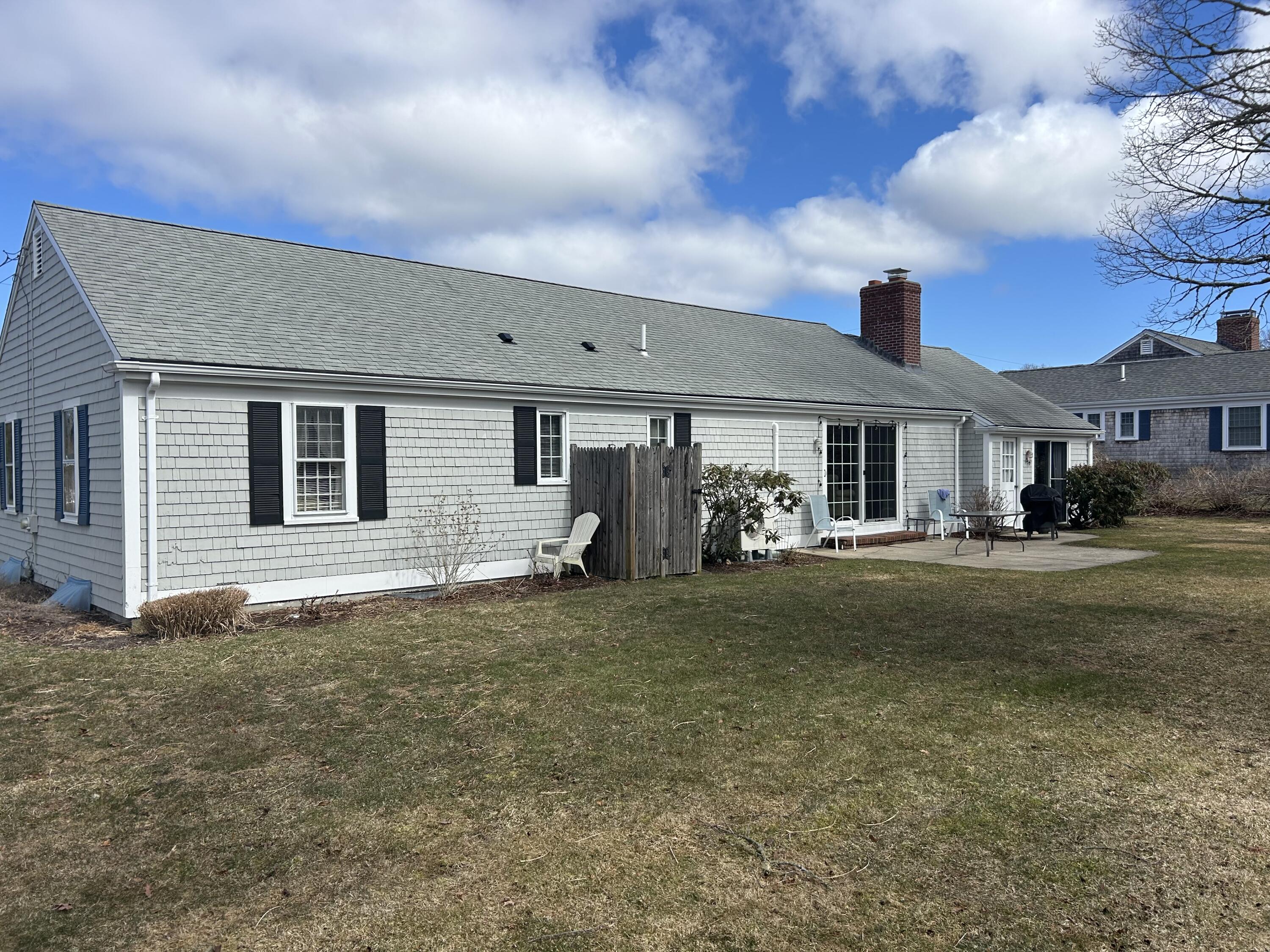 21 Brae Burn Lane Yarmouth MA 02664