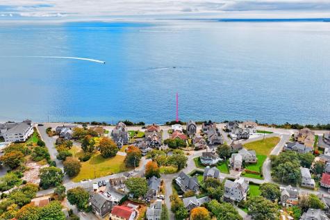 331 Grand Avenue Falmouth MA 02540