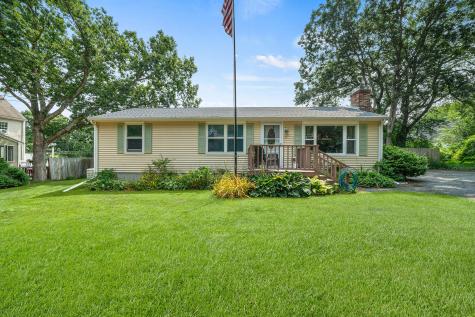 5 Fox Run Road Bourne MA 02562