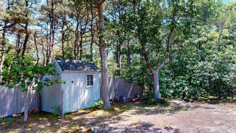 6 Hopkins Way North Truro MA 02652
