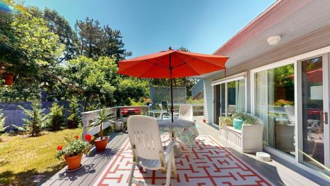 6 Hopkins Way North Truro MA 02652
