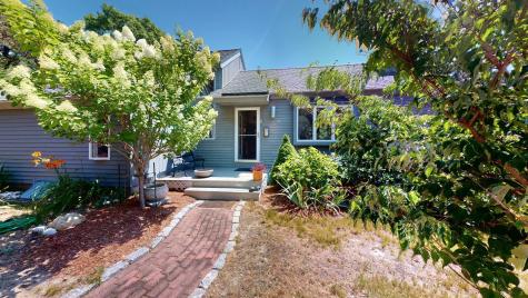 6 Hopkins Way North Truro MA 02652