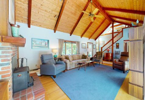 6 Hopkins Way North Truro MA 02652
