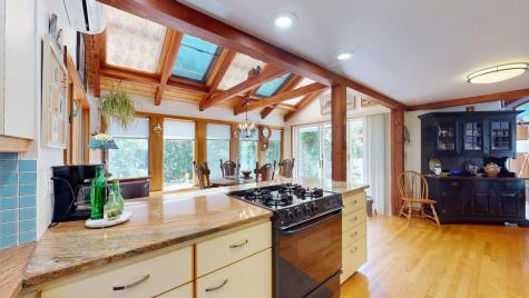 6 Hopkins Way North Truro MA 02652