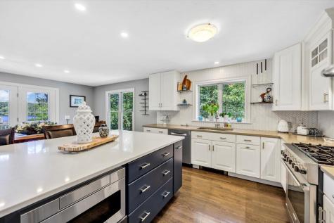 1 Ravens Nest Road Sandwich MA 02563