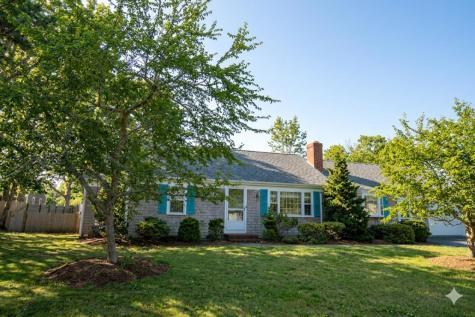 15 Mulford Street Yarmouth MA 02664