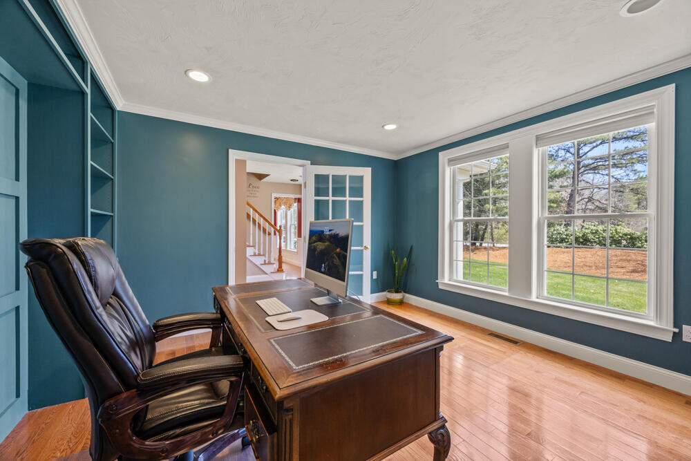 32 Rickey Lane Wareham MA 02538