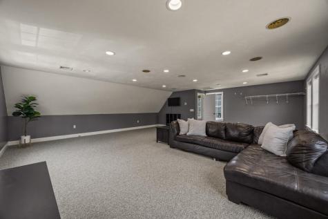 32 Rickey Lane Wareham MA 02538