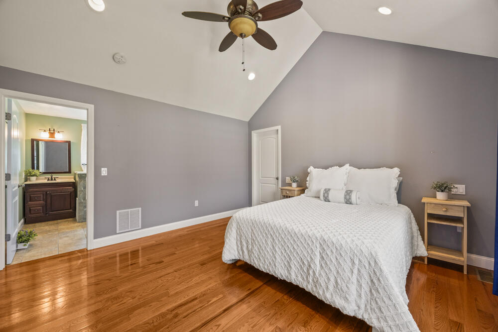 32 Rickey Lane Wareham MA 02538