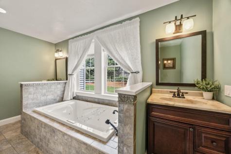 32 Rickey Lane Wareham MA 02538