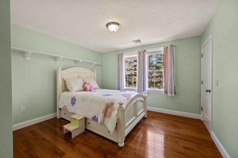 32 Rickey Lane Wareham MA 02538