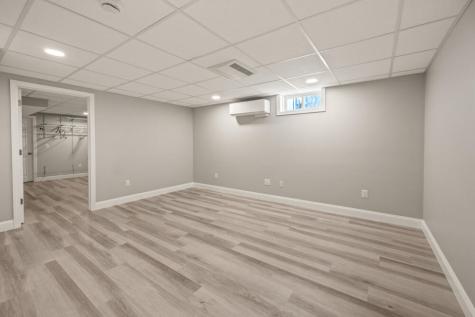 32 Rickey Lane Wareham MA 02538