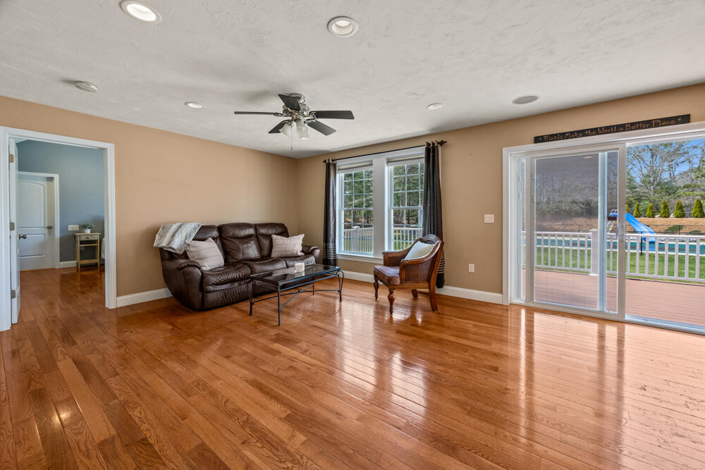 32 Rickey Lane Wareham MA 02538