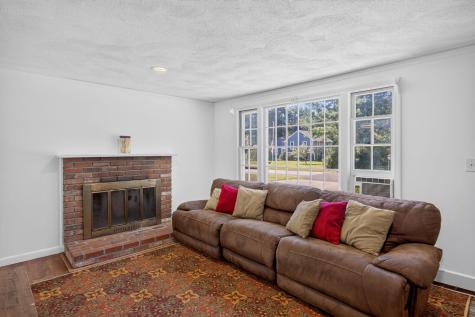 39 Kerrywood Drive Teaticket MA 02536