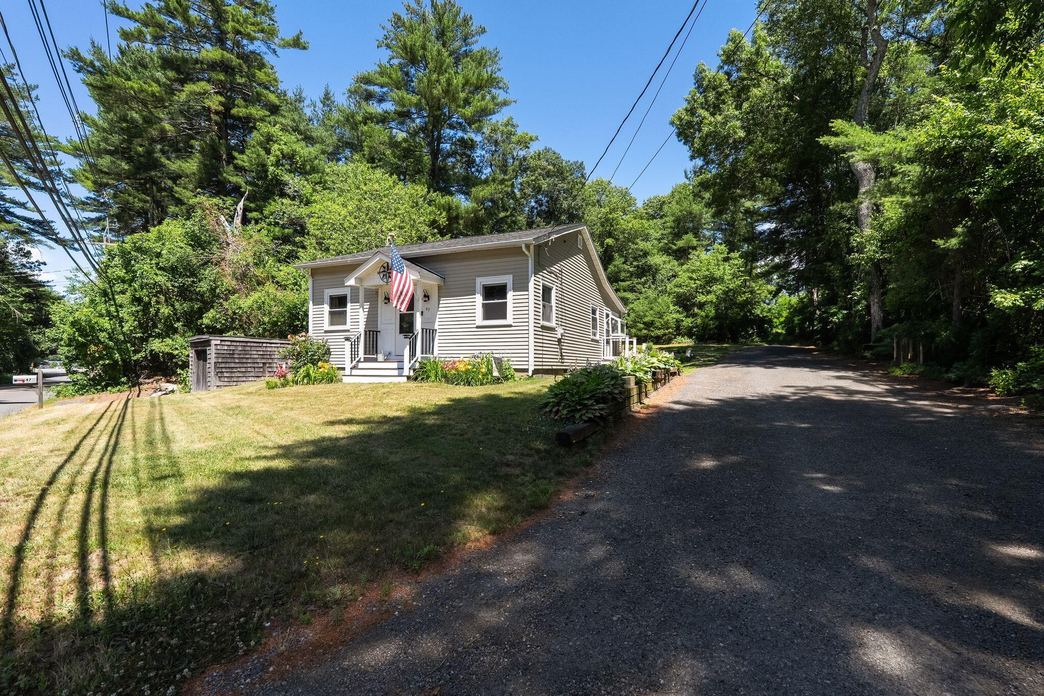 47 Anderson Avenue Middleborough MA 02346