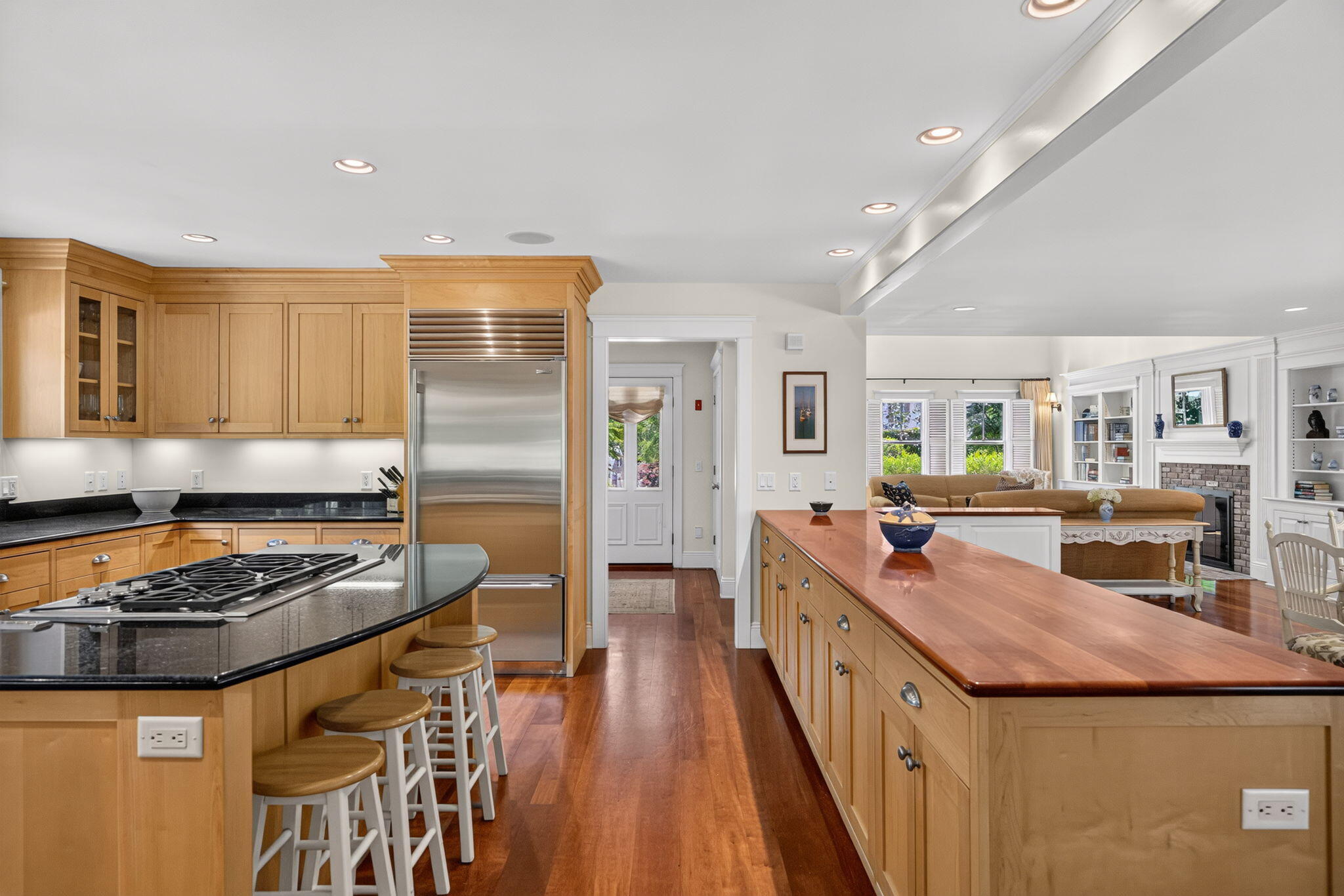 160 Main Street Wellfleet MA 02667