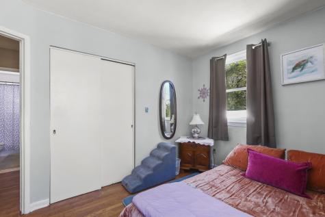 47 Cliff Road Bourne MA 02553