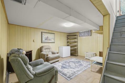 47 Cliff Road Bourne MA 02553