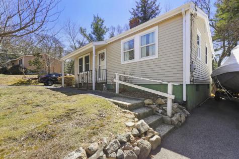 47 Cliff Road Bourne MA 02553