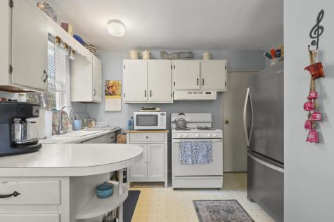 47 Cliff Road Bourne MA 02553