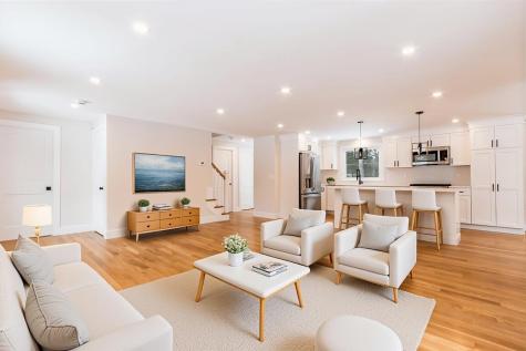 15 Jessica Way Falmouth MA 02536