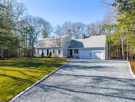 15 Jessica Way Falmouth MA 02536