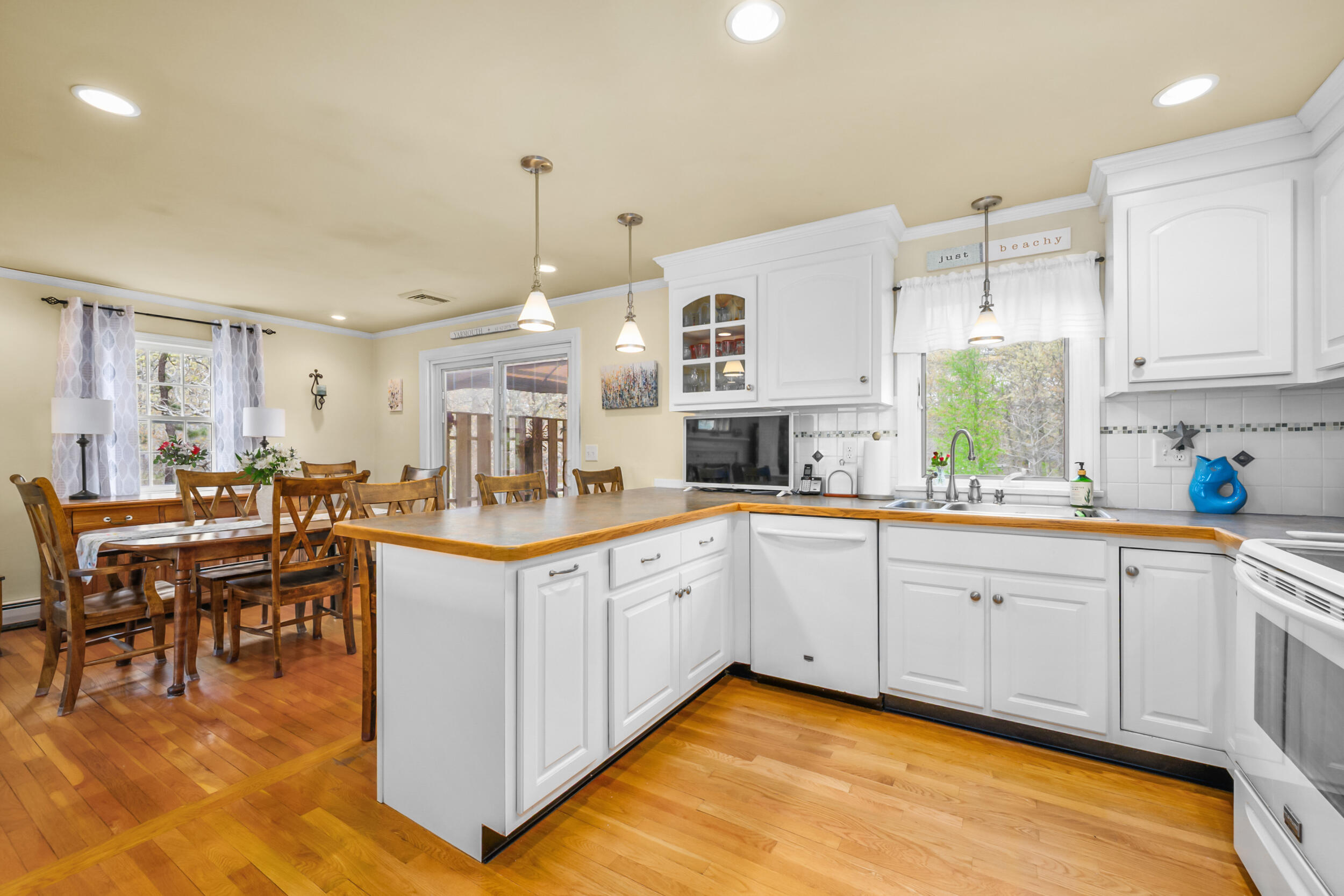 5 Kaycees Way West Yarmouth MA 02673